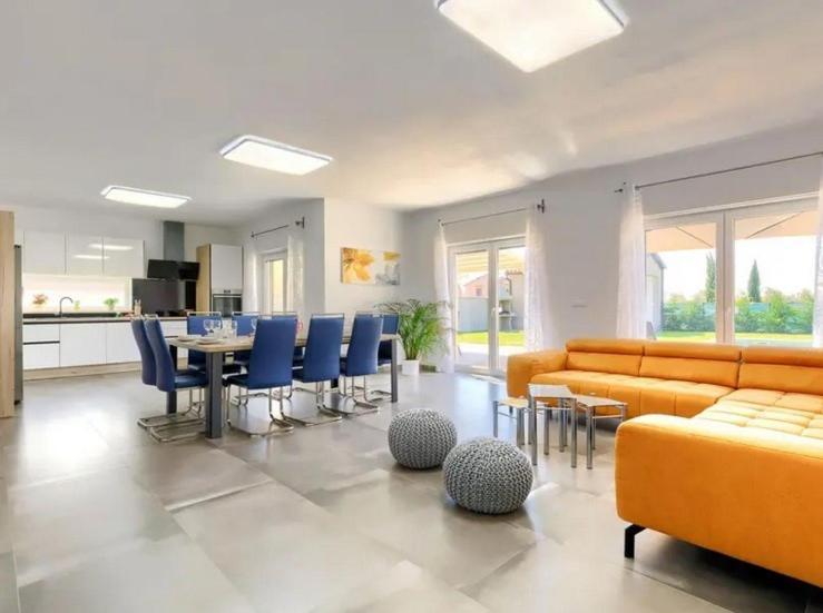 Villa Edi-Heated Pool & E-Bike Šišan Exterior foto